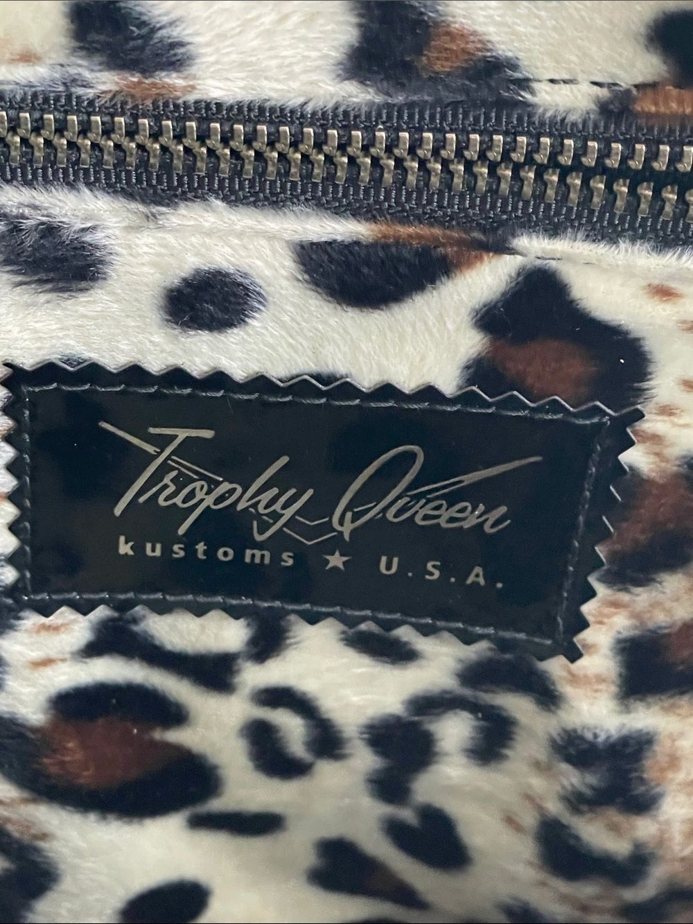 Trophy Queen Metallic Teal Shoulder Bag with Multicolor Stripe Front - Picture 5 of 7
